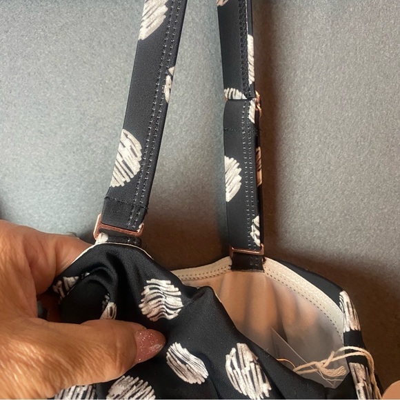 NEW LYSA PLUS Size Black and White Polka Dot One-Shoulder Swimsuit - Picture 8 of 13